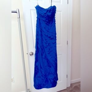 NWT Phoebe Couture Strapless Ruffle Tiered Gown Size 10